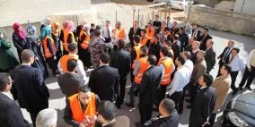 البيرة: مناورة إخلاء لموظفي الادارة العامة في البنك الإسلامي الفلسطيني