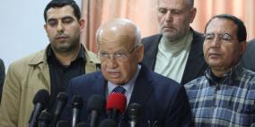 رئيس دائرة شؤون اللاجئين يوضح العلاقة مع 'الأونروا'