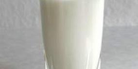 الأغذية التي لايمكن تناولها مع الحليب