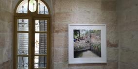 مصور فرنسي يسعى لتجسيد قضية اللاجئين في معرض "غائبون" في رام الله