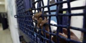 فروانة: الاحتلال اعتقل 1400 فلسطينية منذ عام2000