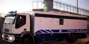 إصابات في سجن النقب وبلاغ للأسرى باقتحام واسع مرتقب