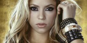 شاكيرا حصلت على إذن بيكيه "الغيور" قبل تصوير الفيديو المثير مع ريهانا