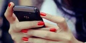 تقتل شقيقتها بسبب تصنتها على مكالماتها العاطفية