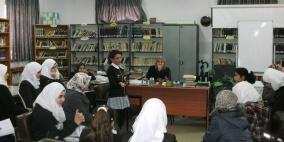 تربية الخليل تنظم ورشتي مهارات الثقة بالنفس ومناقشة الكتب المقروءة