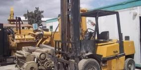 رافعة شوكية تودي بحياة شاب في بلدة بيت عوا