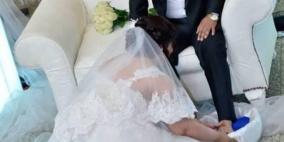 فيديو.. مصرية تغسل قدمي زوجها ليلة الفرح وتشرح الأسباب