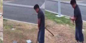 أب يجبر ابنه على تحطيم أجهزة ألعابه لتدني مستواه الدراسي