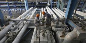 النفط يواصل هبوطه مع وصول انتاج أوبك إلى مستوى قياسي في يوليو