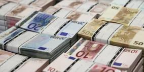 إيران تنبذ الدولار وترحب باليورو