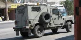 إصابة فتاة دهسها جيب عسكري اسرائيلي جنوب الخليل