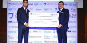 محمد عساف يتسلم شيك الأونروا بحضور نجوم الفن