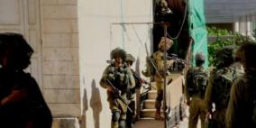 الاحتلال يسلم 3 مواطنين من بيت ريما بلاغات لمراجعة مخابراته