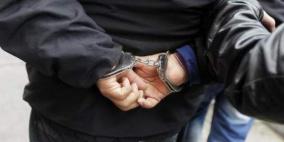 الشرطة تقبض على متهم بالقتل في نابلس