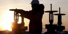 النفط يخسر 5 % بعد خروج بريطانيا من "الأوروبي"