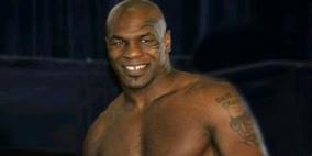 تايسون يعرب عن سعادته لتجاوب الجمهور الجزائري معه