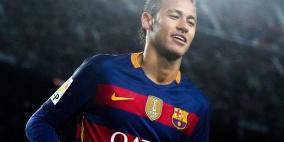 التعاقد مع نيمار سيكلف باريس سان جيرمان 400 مليون يورو