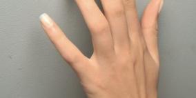 ما لا تعرفينه عن أسرار تقليم الأظافر!