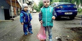 سافرت مع عشيقها 9 أيام.. وتترك طفلها ليموت جوعا