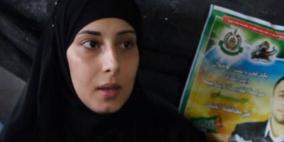 بالصوت..زوجة الشهيد الفقيه تروي تفاصيل الاعتداء عليها