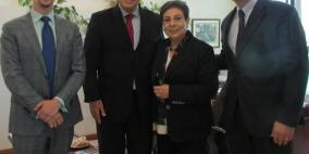 عشراوي تبحث مع السفير البرازيلي آخر المستجدات السياسية