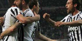 يوفنتوس يحسم اللقب عمليًا بتخطي اختبار ميلان