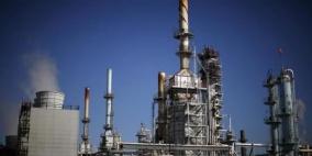 برنت والخام الأمريكي يهبطان لأدنى مستوى لهما منذ ستة أعوام ونصف بسبب الصين ووفرة المعروض