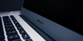 “آبل” تطلق تحديثًا مُكمِّلًا لنظام “أو إس إكس”