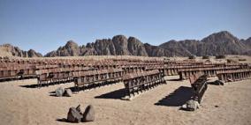 بالصور.. سينما وسط الصحراء في سيناء