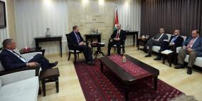 الحمد الله يدعو دول الاتحاد الأوروبي لمنع دخول بضائع المستوطنات لاراضيها