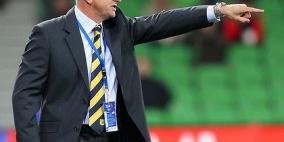 أرنولد مدرب أستراليا الأسبق يبحث عن ديل بييرو جديد