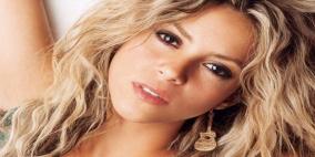 شاكيرا تؤكد انتظارها طفلها الثاني من بيكيه