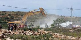 جيش الاحتلال يهدم 4 آبار مياه في سعير