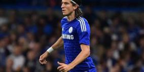 مورينيو يؤكد بيع فيليبي لويس