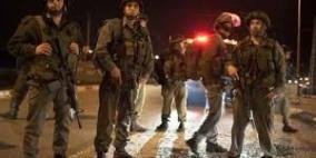 اعتقال شاب بعد اصابته في الخليل