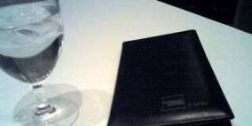 فسخت خطبتها لأنه لا يملك دفع فاتورة المطعم