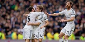 ريال مدريد يتصدر الدوري بثلاثية في مرمى اليتشي