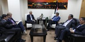 عواد يبحث مع 'الصحة العالمية' واقع القطاع الصحي الفلسطيني