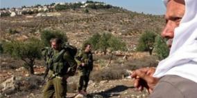 جنين: الاحتلال يسلم إخطارا بوقف البناء في بئر لتجميع المياه وغرفة زراعية