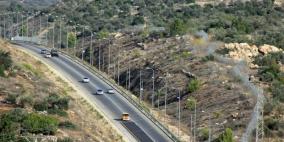 مستوطنون يطلقون النار على مركبة فلسطينية شرق نابلس