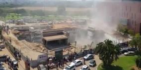 مصرع عامل وإصابة آخر بإنهيار سقف مبنى في تل ابيب