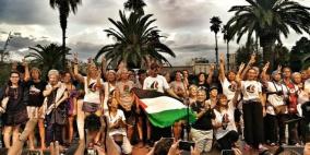 السفينتان زيتونة وأمل يغادران ميناء برشلونة لفك الحصار عن غزة