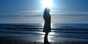 فوائد الوقوف.. يحسن الكوليسترول ويحمي القلب