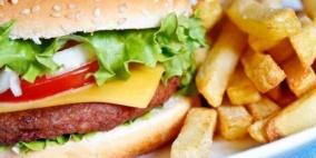 إهمال الفطور والأكل الليلي يؤذيان القلب