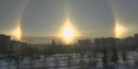 بالفيديو .. تاج من "3 شموس" يزين موسكو