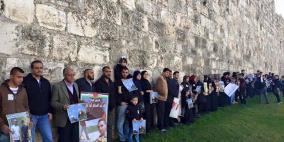 القدس: قمع أطول سلسلة بشرية لاستعادة جثامين الشهداء.