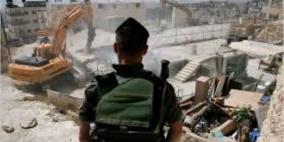 الاحتلال يهدم قرابة 22 منشأة في الرأس الأحمر بالأغوار