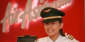 ظهور ابنة الطيار الماليزي وصديقة مساعده المشبوه