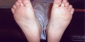 قص الأظافر يحميك من فطريات القدم