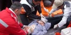 إصابة عامل بجروح خطيرة أثناء عمله بورشة بناء في الخليل